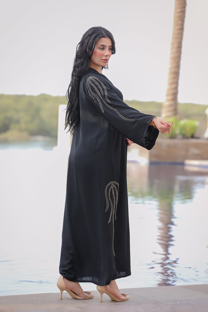 Black abaya with golden beads - Abayat Qumasha Wa Naqsha