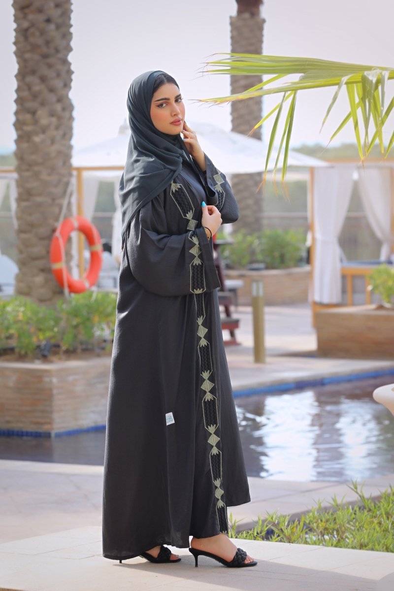 Luxury Colored Abaya - Abayat Qumasha Wa Naqsha